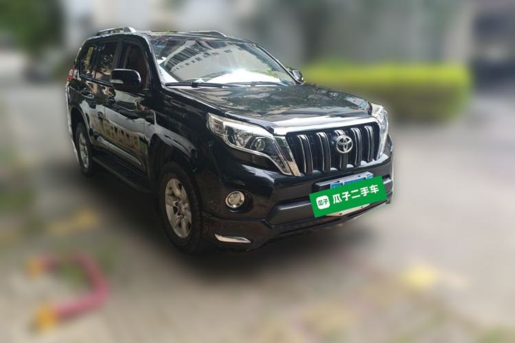 Used Toyota Prado 2014 2.7L Automatic Luxury Edition Front Right 45 Deg