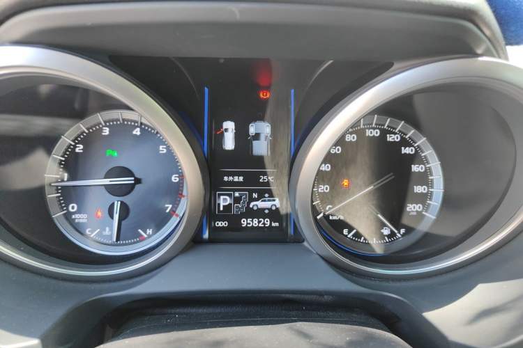 Used Toyota Prado 2014 4.0L Automatic VX NAVI Instrument Cluster