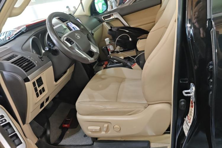 Used Toyota Prado 2014 4.0L Middle East Version Left Front Seat