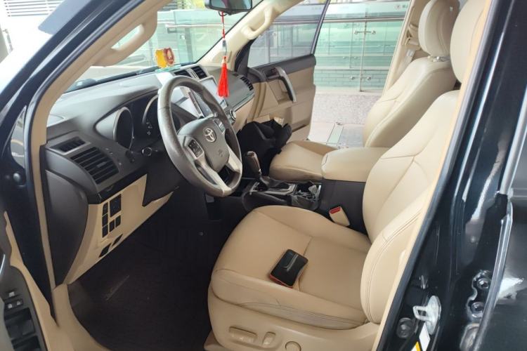 Used Toyota Prado 2014 2.7L Automatic Standard Edition Left Front Seat