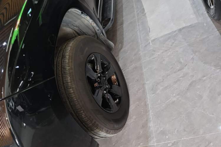 Used Toyota Prado 2014 4.0L Middle East Version Left Front Wheel Hub
