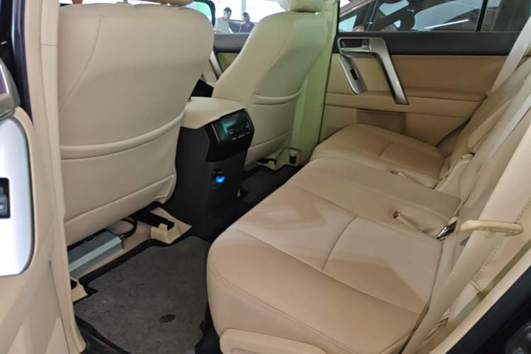 Used Toyota Prado 2014 4.0L Middle East Version Left Rear Seat
