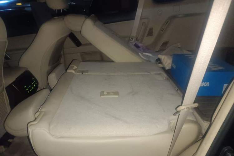 Used Toyota Prado 2014 4.0L Automatic VX NAVI Left Rear Seat