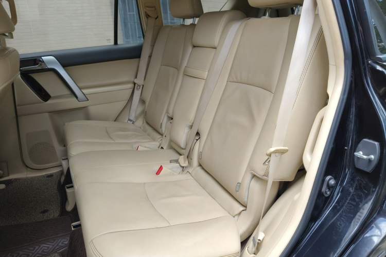 Used Toyota Prado 2014 4.0L Automatic VX NAVI Left Rear Seat