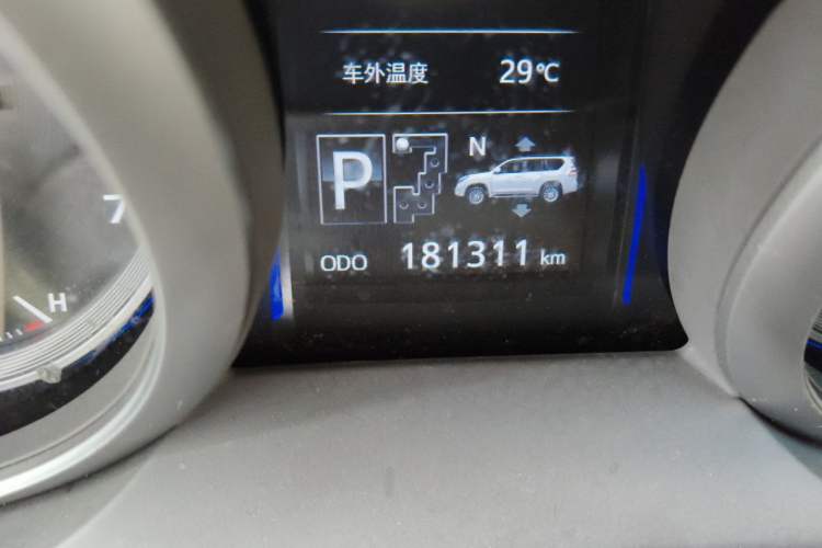 Used Toyota Prado 2014 4.0L Automatic VX NAVI Odometer Close Up