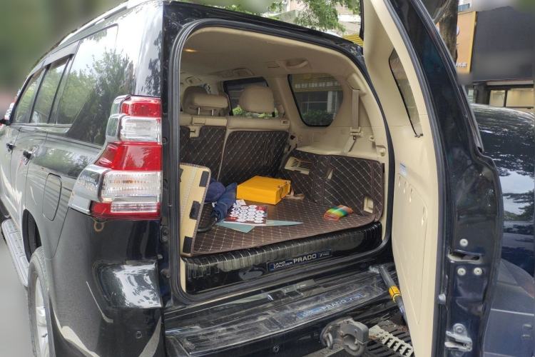 Used Toyota Prado  Trunk