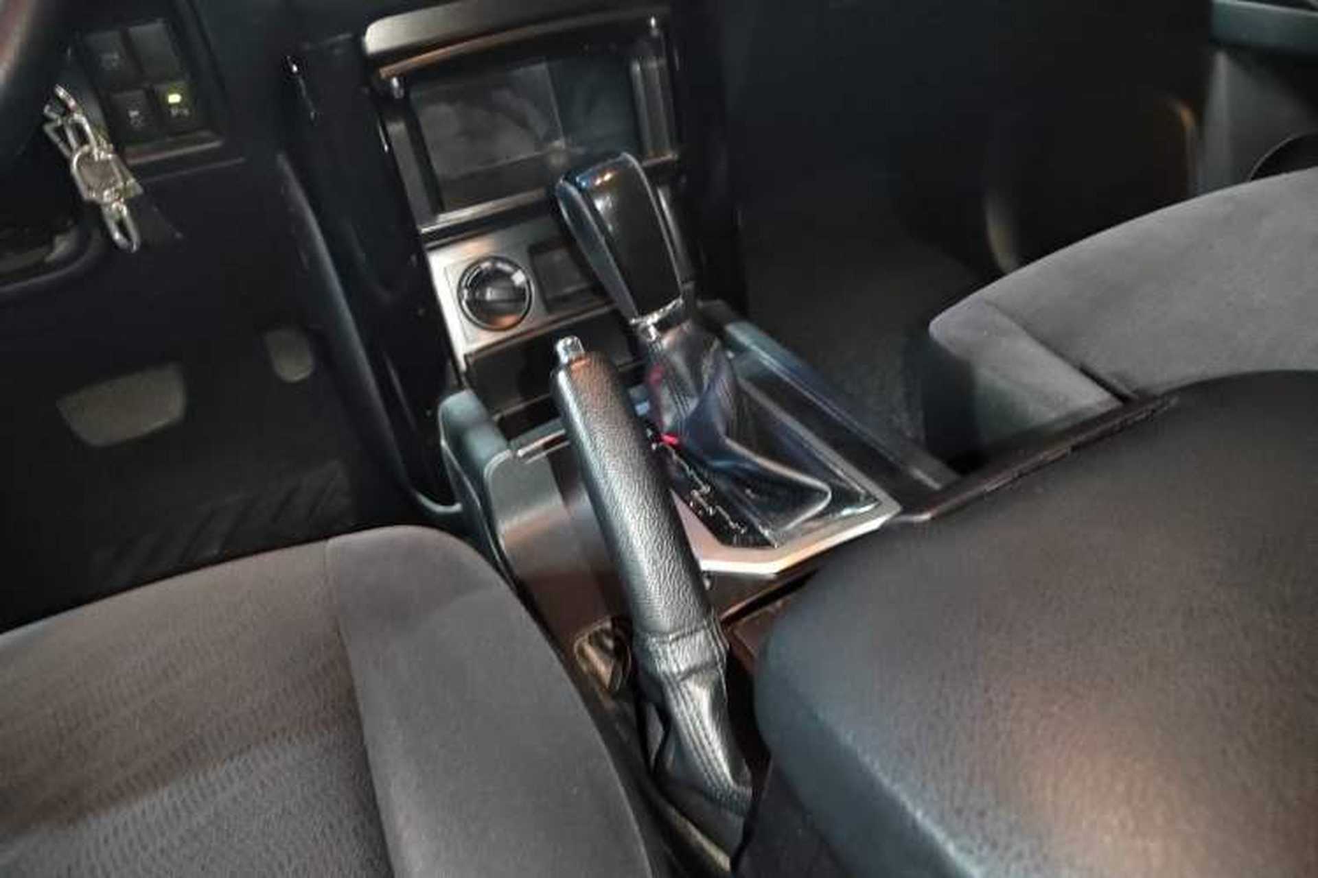Used Toyota Prado 2014 2.7L Middle East Version Parallel Import Gear Lever