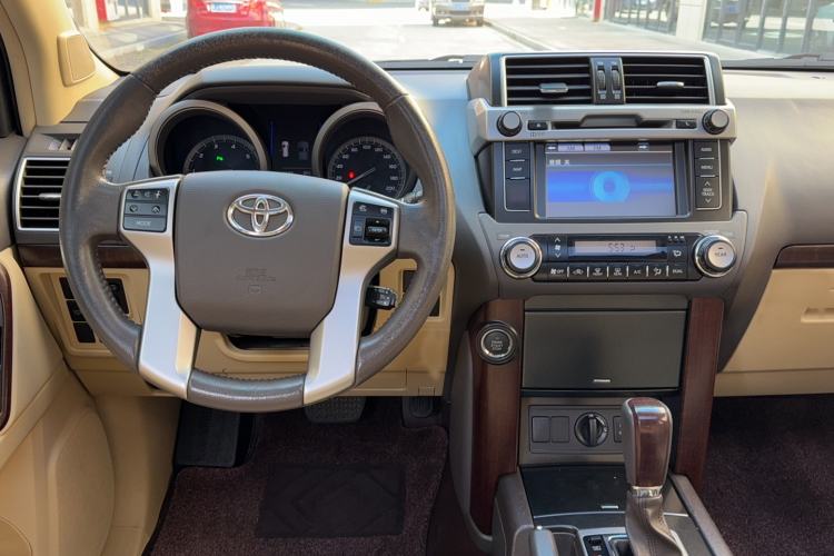 Used Toyota Prado 2014 4.0L Automatic TX-L NAVI Steering Wheel