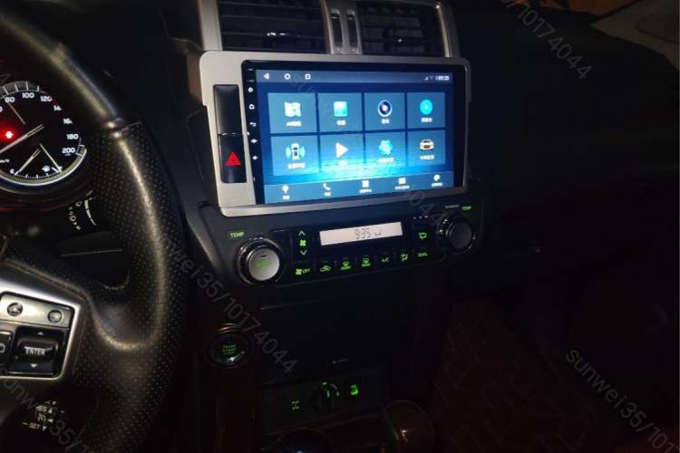 Used Toyota Prado 2014 4.0L Automatic TX-L Audio And AC Panel