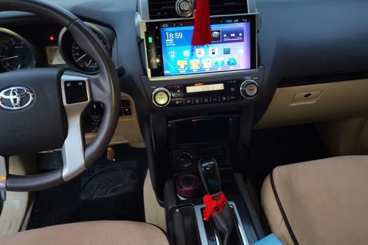 Used Toyota Prado  Audio And AC Panel