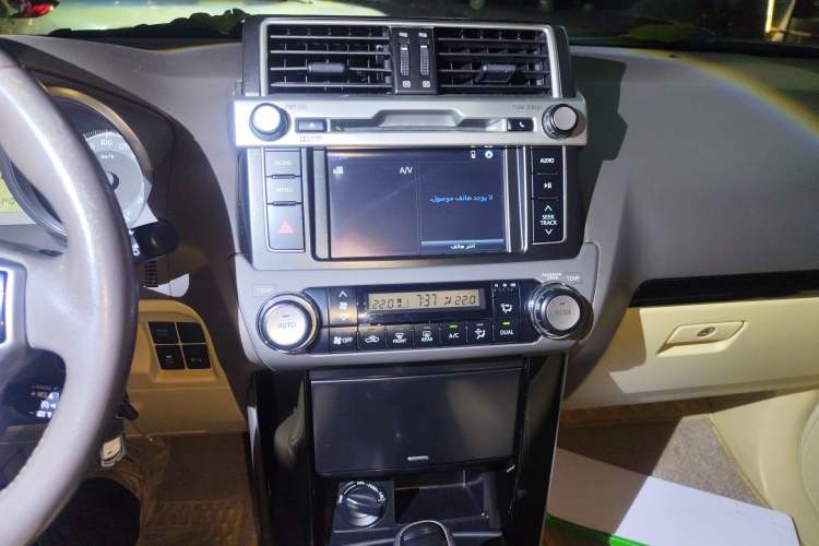 Used Toyota Prado 2014 2.7L Middle East Version Parallel Import Audio And AC Panel