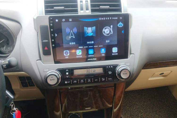 Used Toyota Prado  Audio And AC Panel