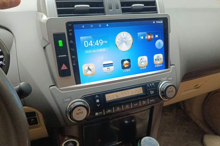 Used Toyota Prado  Audio And AC Panel
