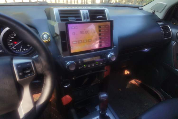 Used Toyota Prado 2014 4.0L Automatic TX-L NAVI Audio And AC Panel