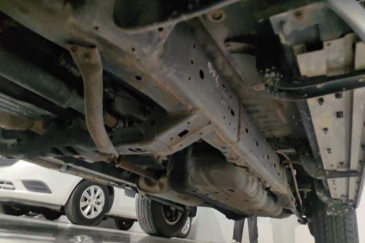Used Toyota Prado 2014 2.7L Automatic Standard Edition Chassis Front Left