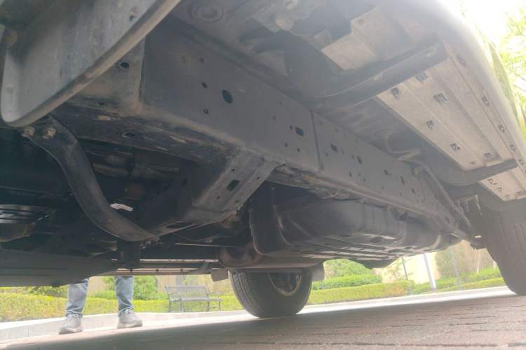 Used Toyota Prado 2014 2.7L Automatic Standard Edition Chassis Front Left