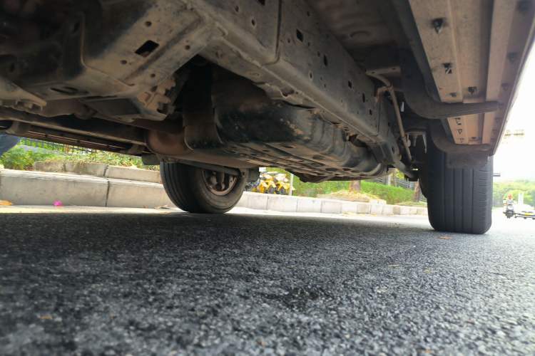 Used Toyota Prado 2014 2.7L Automatic Luxury Edition Chassis Front Left