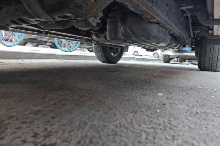 Used Toyota Prado 2014 4.0L Automatic TX-L Chassis Front Left