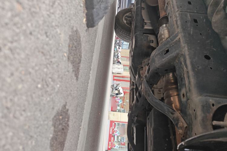 Used Toyota Prado 2014 2.7L Automatic Luxury Edition Chassis Front Right