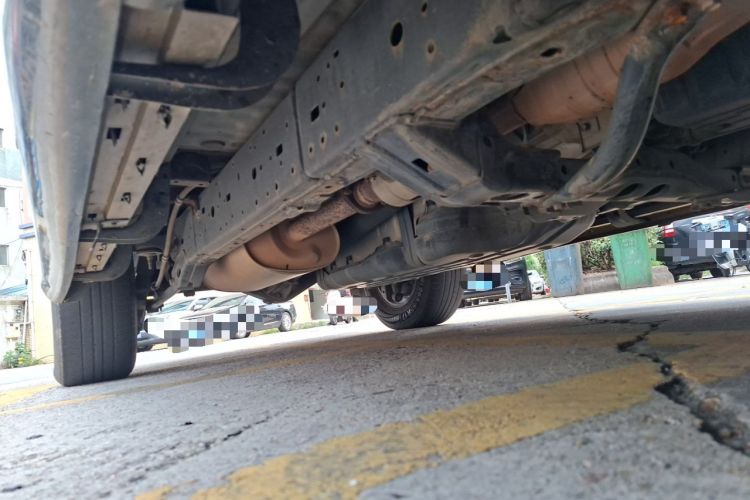 Used Toyota Prado 2014 2.7L Middle East Version Parallel Import Chassis Front Right