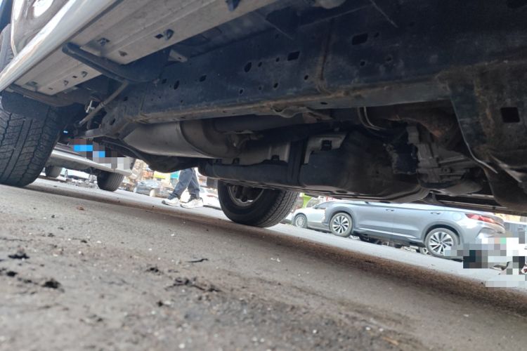 Used Toyota Prado 2014 4.0L Automatic TX-L Chassis Front Right