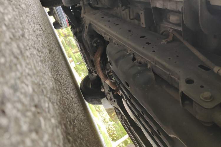 Used Toyota Prado 2014 4.0L Automatic TX Chassis Rear Left