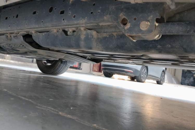 Used Toyota Prado 2014 2.7L Middle East Version Parallel Import Chassis Rear Left
