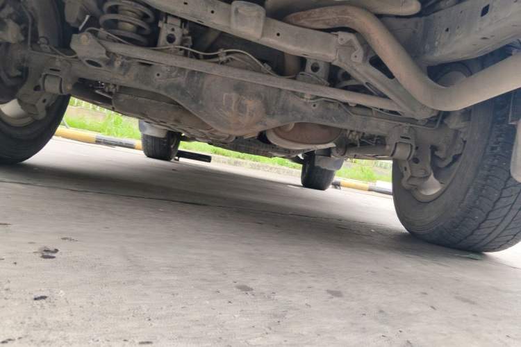 Used Toyota Prado 2014 2.7L Middle East Version Parallel Import Chassis Rear
