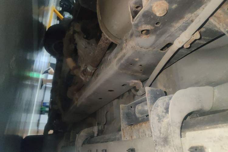Used Toyota Prado 2014 4.0L Automatic TX-L Chassis Rear Right
