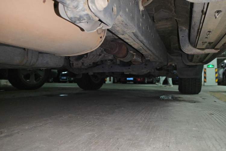 Used Toyota Prado 2014 2.7L Automatic Standard Edition Chassis Rear Right