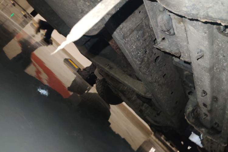 Used Toyota Prado 2014 4.0L Automatic TX-L Chassis Rear Right