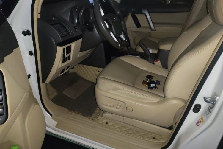 Used Toyota Prado 2014 2.7L Automatic Standard Edition Driver Seat