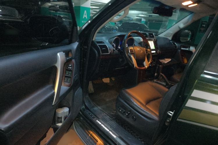 Used Toyota Prado 2014 4.0L Automatic VX NAVI Driver Seat