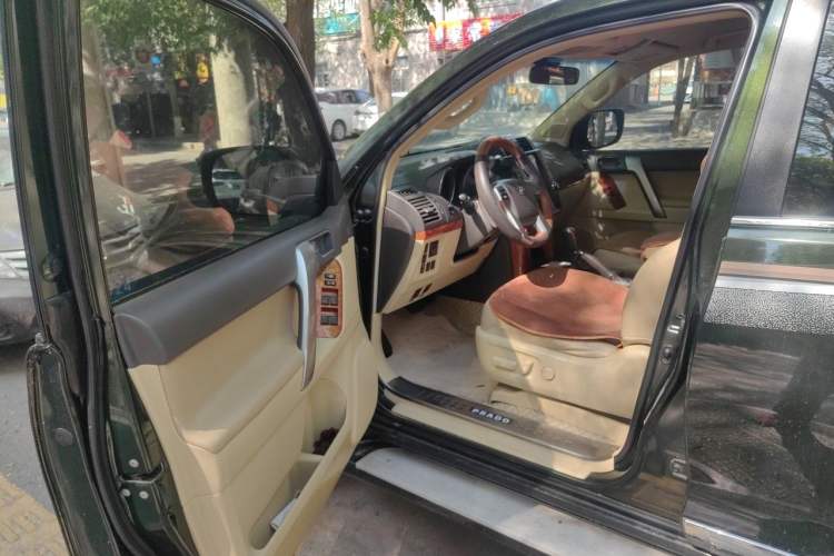 Used Toyota Prado  Driver Seat