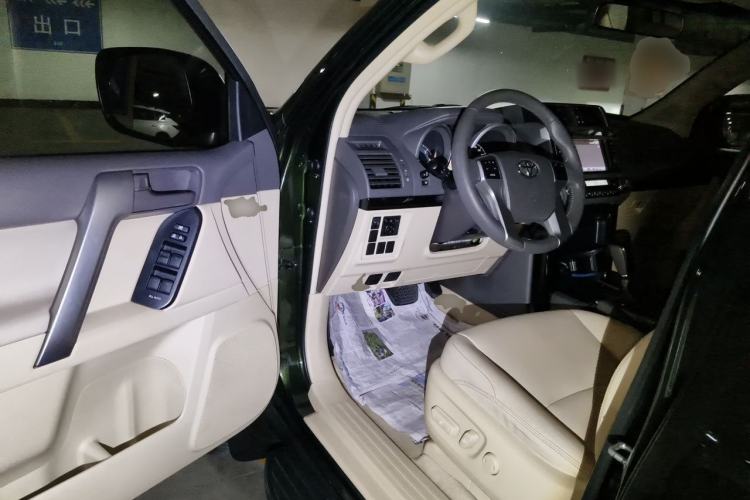 Used Toyota Prado 2014 2.7L Automatic Standard Edition Driver Seat