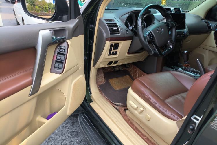 Used Toyota Prado 2014 2.7L Automatic Luxury Edition Driver Seat