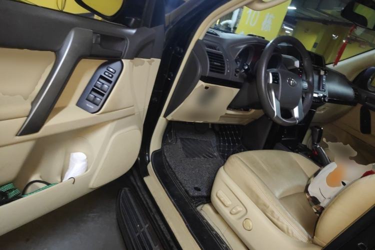 Used Toyota Prado  Driver Seat