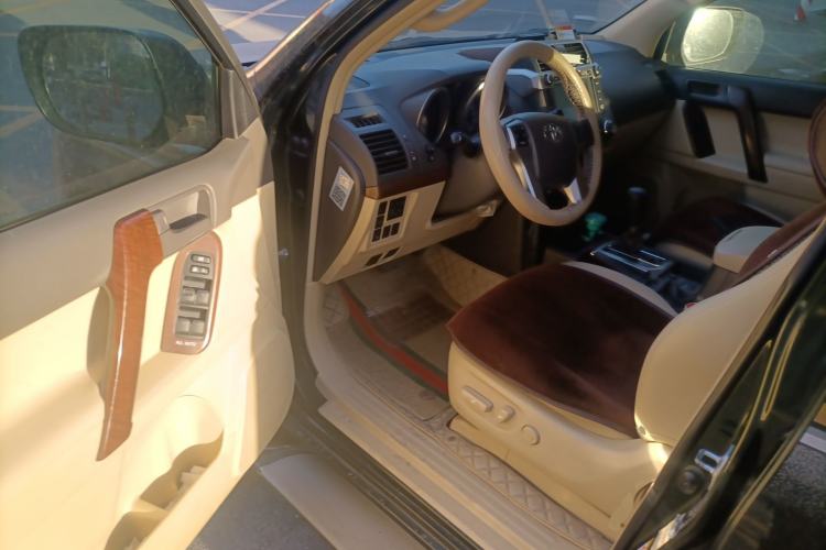 Used Toyota Prado 2014 2700 TX 7-Seater Middle East Version Driver Seat