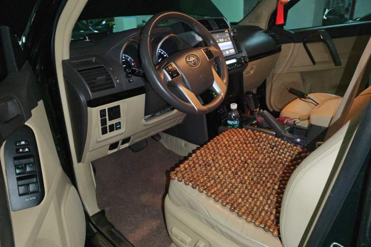 Used Toyota Prado 2014 2.7L Automatic Standard Edition Driver Seat
