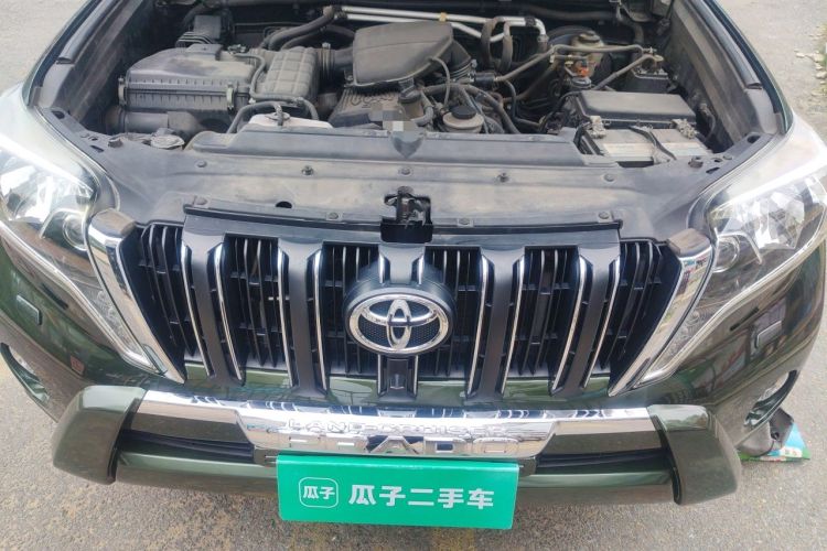 Used Toyota Prado  Engine Bay