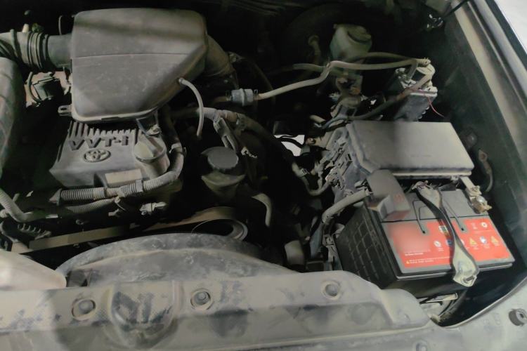 Used Toyota Prado 2014 2.7L Automatic Standard Edition Engine Bay Left