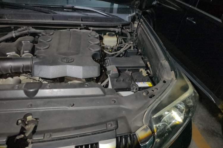 Used Toyota Prado 2014 4.0L Automatic VX NAVI Engine Bay Left