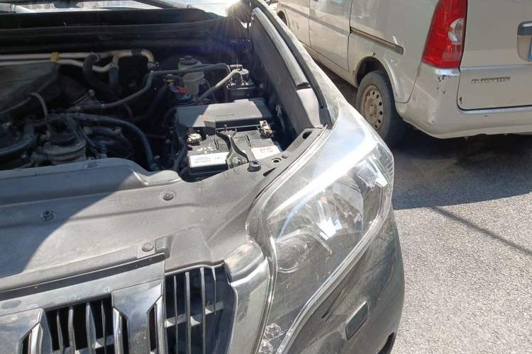 Used Toyota Prado  Engine Bay Left