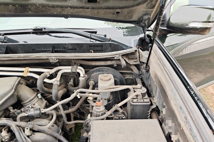 Used Toyota Prado  Engine Bay Left