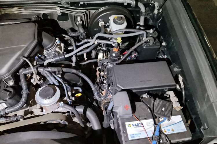 Used Toyota Prado 2014 2.7L Automatic Standard Edition Engine Bay Left