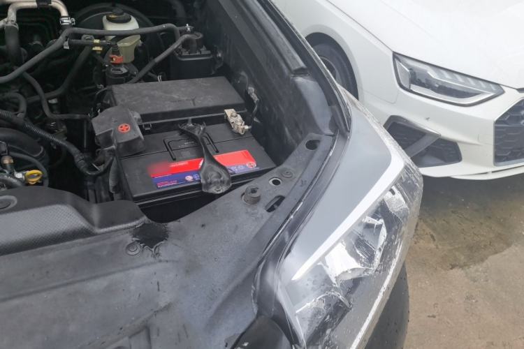 Used Toyota Prado 2014 2.7L Automatic Standard Edition Engine Bay Left