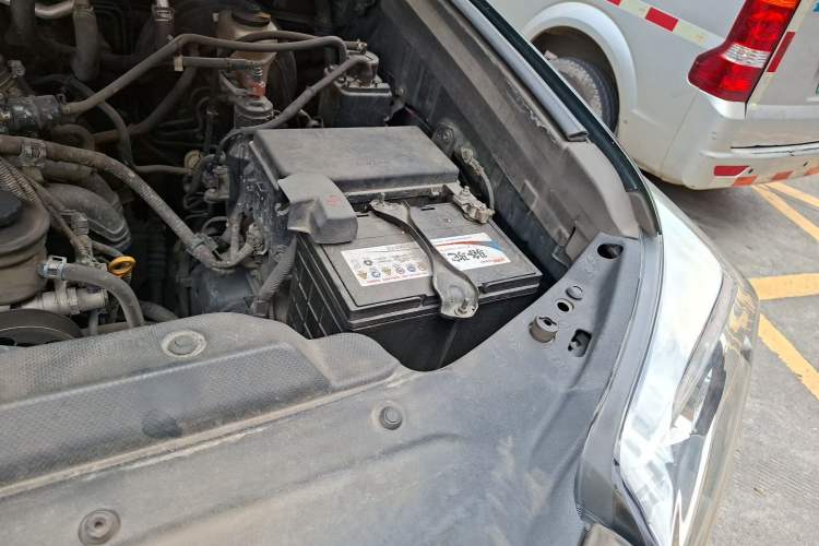 Used Toyota Prado 2014 2.7L Middle East Version Parallel Import Engine Bay Left