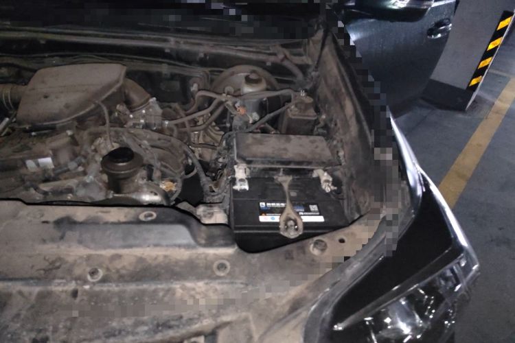 Used Toyota Prado 2014 2.7L Automatic Standard Edition Engine Bay Left