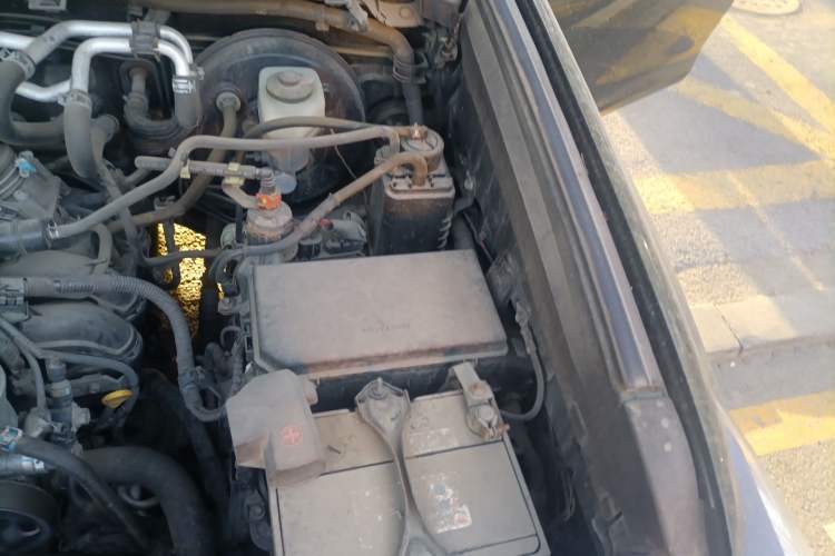 Used Toyota Prado 2014 2700 TX 7-Seater Middle East Version Engine Bay Left