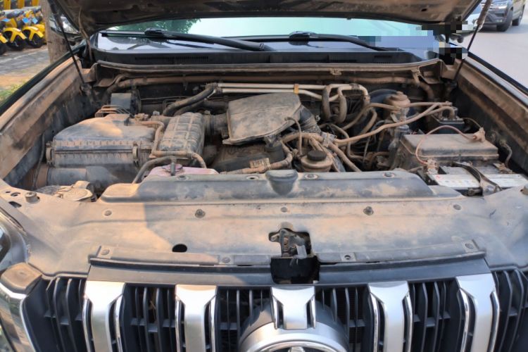 Used Toyota Prado 2014 2.7L Automatic Luxury Edition Engine Bay